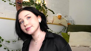 Amoral booty babe solo incredible adult clip