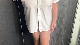 Mrs Mature Feet in the Shower Getting Wet and Horny for You All