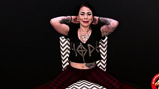 SMALL TIT BRUNETTE TATTOOED TEEN GIRLFRIEND CAUGHT IN SHOWER