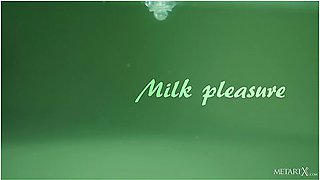 Milk Pleasure - Shayla