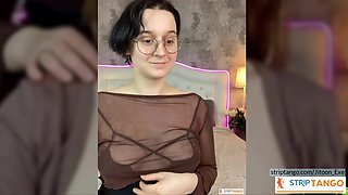 Jitoon Free porn online at stripTango