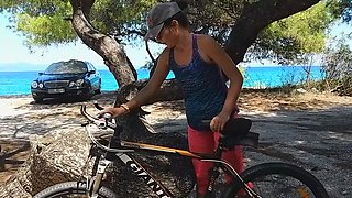 Sexy Amateur MILF Fucks Her Bike Handlebar at the Beach