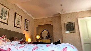 Hot amateur hidden cam