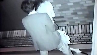 Horny fat arab housewife fingered on amateur hidden cam