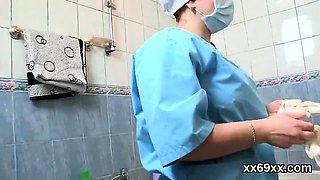 Doctor looks hymen checkup and virgin girl penetrating17Wbi