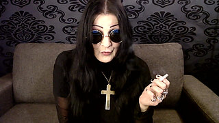 Halloween Ozzy Cosplay MILF Smoking