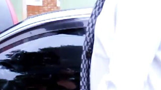 Married woman fucks her driver
