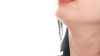 A Passionate Female College Student Becomes a Widow While Fainting