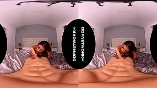 Sex Doll Fucking Show - Big Tits Pornstar Hardcore Sex With A Toy