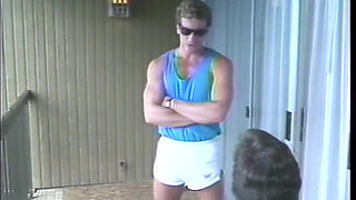 Undercover Agent Needs to Meet with His Informant Stephanie Rage to Get Info About Gang of Thives