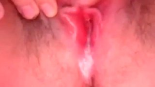 Horny Pinay Girl Wants to Fuck Her Delicious Wet Pussy