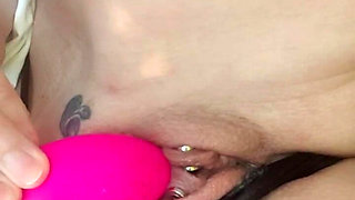 Squirt on Risky Place