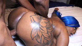 YOUNG BLACK COUPLE PORN VIDEO....BIG BOOTY THICKNESS BIG NIE IS BACK WITH HER BOYFRIEND HIGH SCORE
