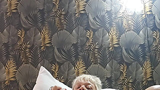 MILF Mature Slut Plays with Her Wet Clit