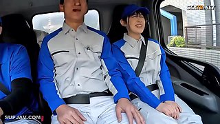 Japanese Babe having sex with perverted manager of moving company