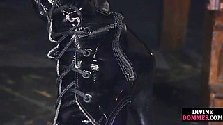 BDSM latex MILFS pegging sub asshole with strapon in 3some