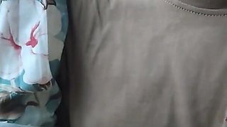 She Lovess to Give Me Handjob on Bus