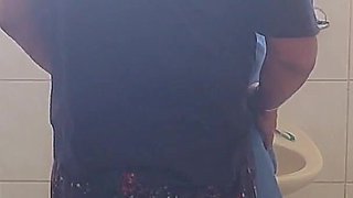 Finger Fucking My Best Friends Wife in the Bathroom Mutual Masturbation