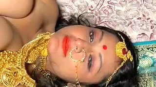 Indian big tits MILF hot erotic video