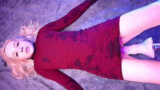 Creampie craving teen slut has fun with a fuck machine