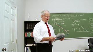 Schoolhouse Cock With Johnny Sins, Brandy Aniston - Brazzers
