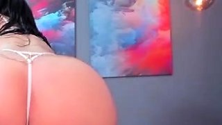 Big ass webcam slut in black stockings squirting like