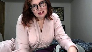 Bettie Bondage – Mom Makes You Feel All Better