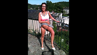 Noemie Naughty Exhib