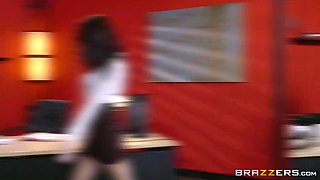 The In-Her View With Preston Parker, Anna De Ville - Brazzers
