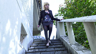 Cougar Hairy Pussy 6199