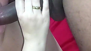 Huge Thick Cock Broke the Married Woman's Pussy