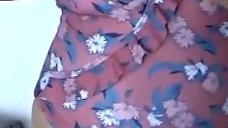 Beautiful Mother Shows off in a Bikini on the Beach Before Getting Fucked