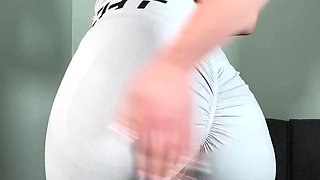 Webcam milf with breast milk live hardcore masturbate