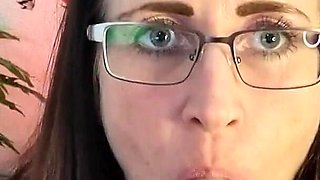 Userwunsch: Blowjob & Eier Lecken + Dildo