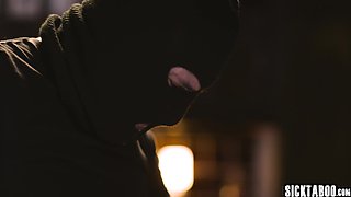 Xwife Karen got pounded by a guy in mask