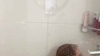 Fuck and Suck in the Shower