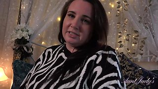 Spying on Your Stepmom Fluffy Gets You Sucked & Fucked