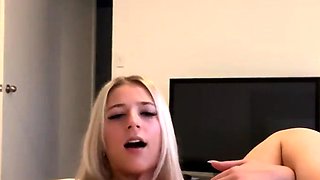 Sexy hottie Anetta Keys enjoys a solo toy masturbation
