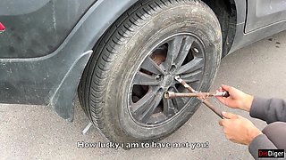 Guy Helped Me with Car and I Fuck Him in Gratitude and Get Huge Cum on My Face Cumwalk