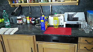 Blonde MILF From French Got Ir Fucked After Shower