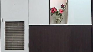 The Number of Times Endure the Female Boss's Whipping Is Employees Bonus