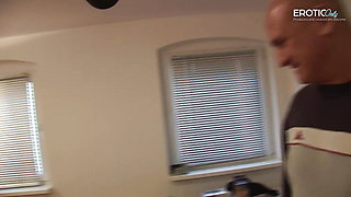 German porn lurch lets Thai mouse get the juice out of her cock.