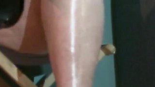 Leggy calf shake