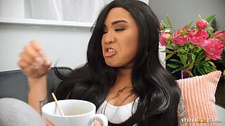 Shaving The Best For Last With Honey Gold, Paris Amour - Brazzers