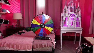 Sexy asian fetish masseuse babe jerks lucky client cock