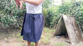 19 YEAR OLD SCHOOLGIRL SEDUCE THEIR FARMERS WHILE THEIR LEFT ALONE