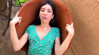 The nanny cant cope with her duties - but shes an expert in sex! - Crazy Sex on the Balcony