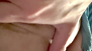 Playing with my pussy, Solo squirt mission