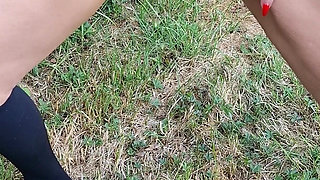 A Sexy Summer Pee Montage