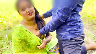 Bhabhi Devar ke sath Khet me chudai karwai or kutiya ban kar chudwane lgi Hindi me